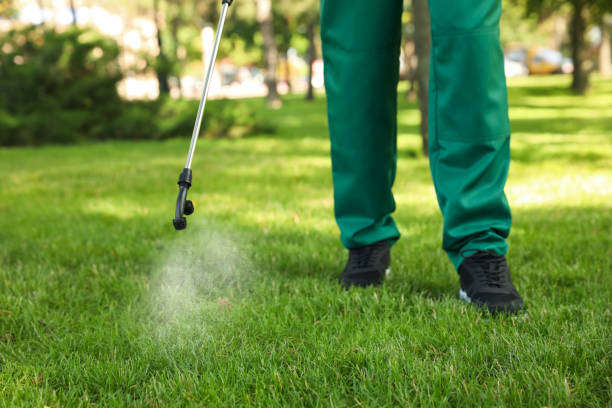 Best Wildlife Control Services  in Eagle Lake, MN